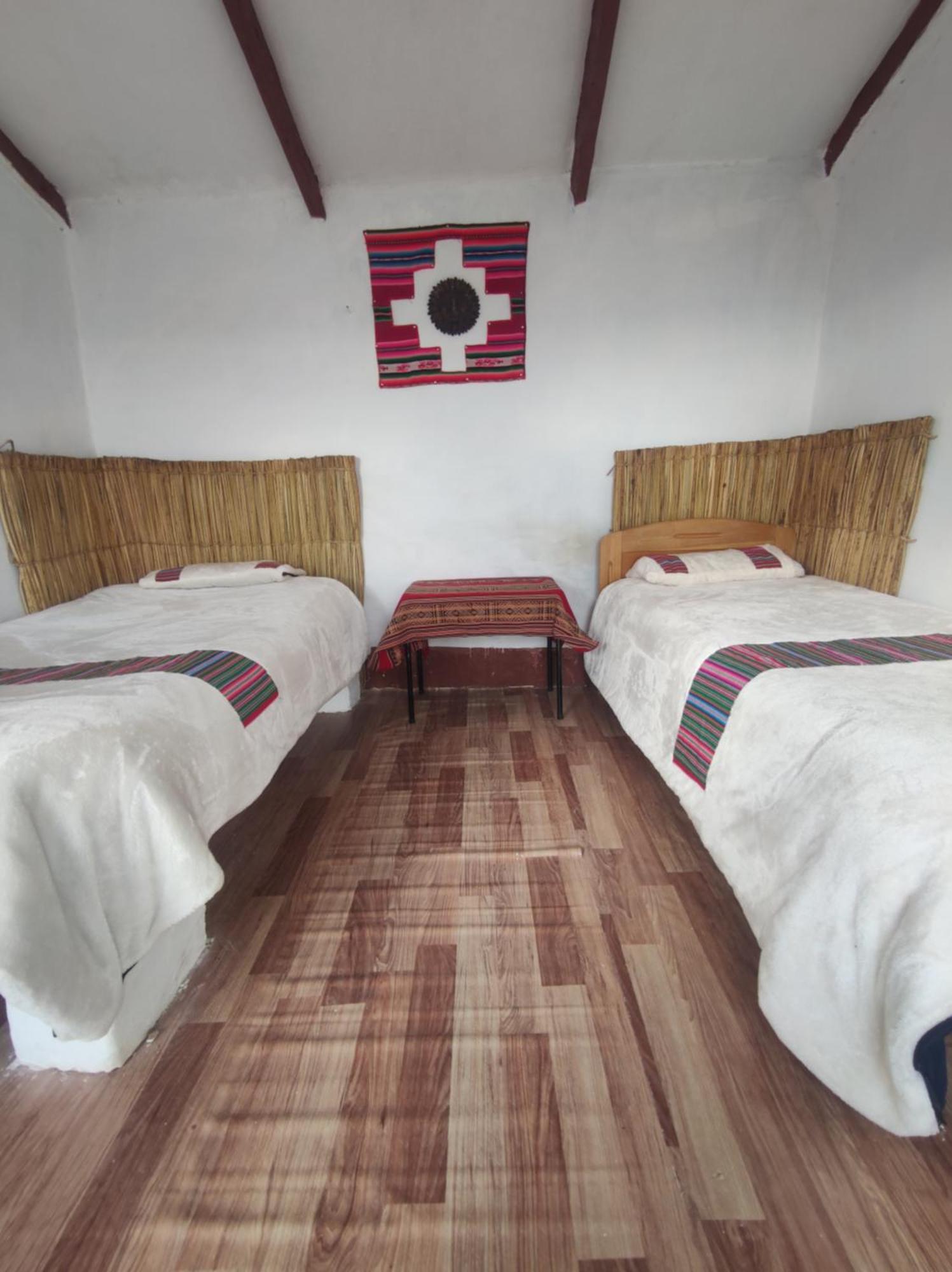 Inti Wasi Lodge Comunidad Yumani Bagian luar foto